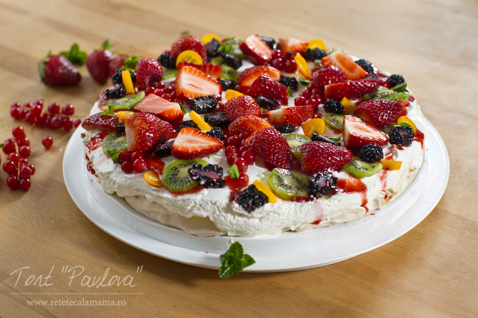 tort pavlova, pavlova cake retetecalamama
