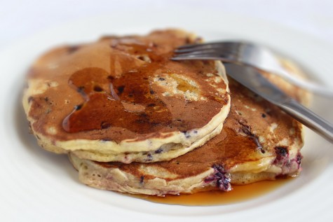 Pancakes – clatite americane cu mure