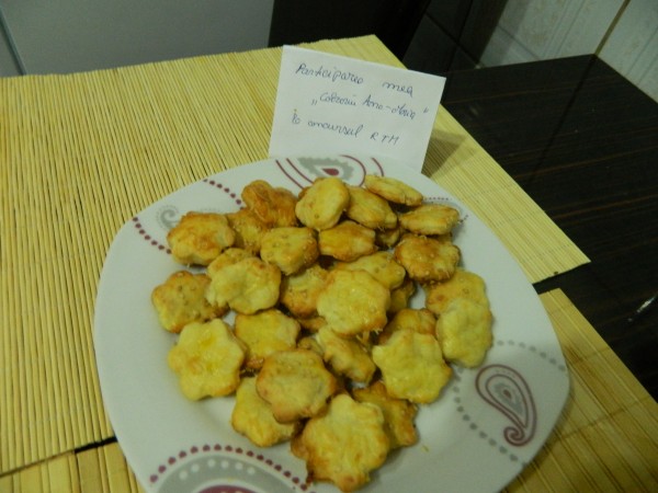 Covrigi cu branza si cascaval by aryana