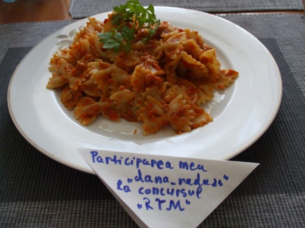 Paste cu sos de peste by dana_radu23