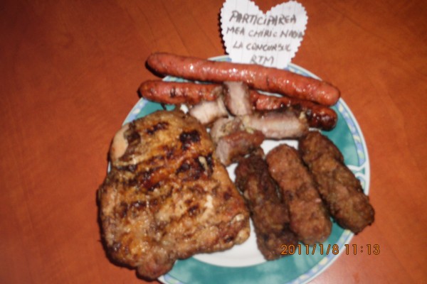 Reteta de mici, cotlet si aripioare marinate la gratar by chiricnadia