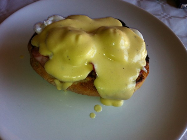 Oua Benedict by mikaela
