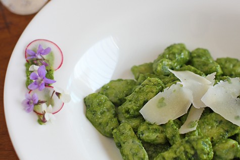 Galuste de primavara, cu leurda