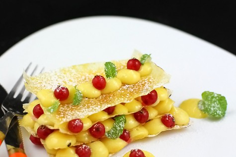 Meniu cu un numitor comun: bulete, muschiulet si millefeuille. Si un concurs pentru voi!