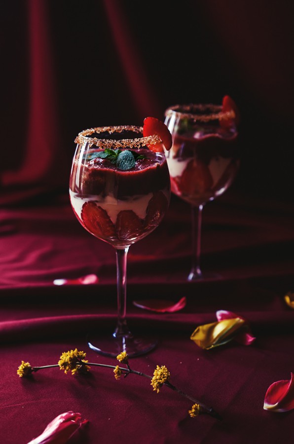 Trifle cu capsuni by CatariiC