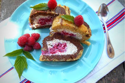 Rulada cu crema de branza si zmeura