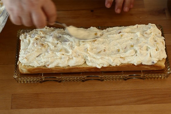 prajitura cu branza de vaci si nectarine - asamblare 1