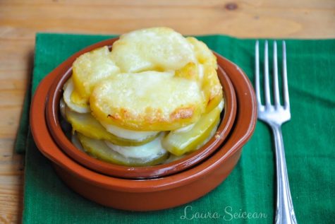 Cartofi franțuzești la cuptor – rețetă simplă