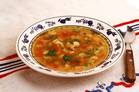 Ciorbă de legume, rețetă de post simplă și rapidă