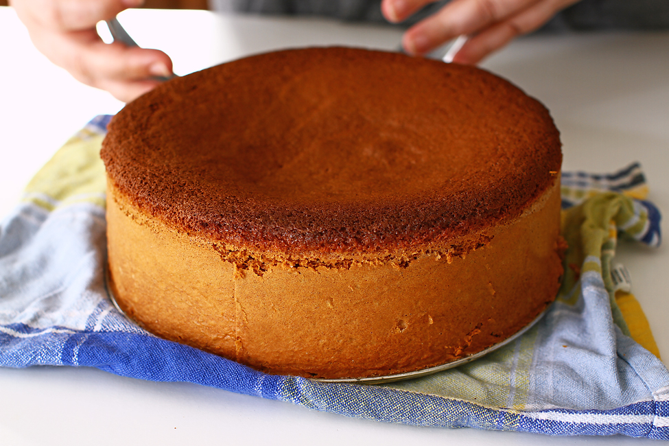 blat de tort cu caramel reteta pas cu pas blat de tort cu zahar ars