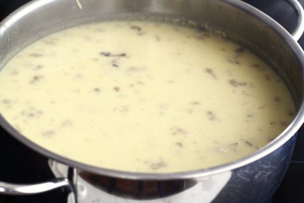 ciorba de miel turceasca ciorba dreasa cu galbenusuri si iaurt