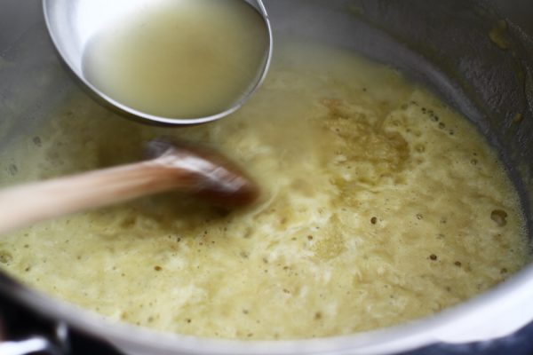 ciorba de miel turceasca reteta pas cu pas mod de preparare adaugare supa strecurata