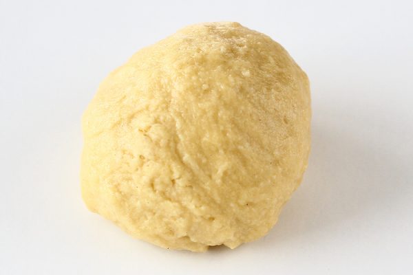 aluatul pentru galustele unguresti csipetke specifice pentru gulas de vitel cu galuste si cartofi