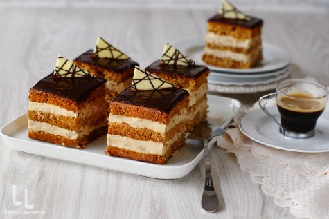 Prăjitură cu cafea și caramel – rețetă video