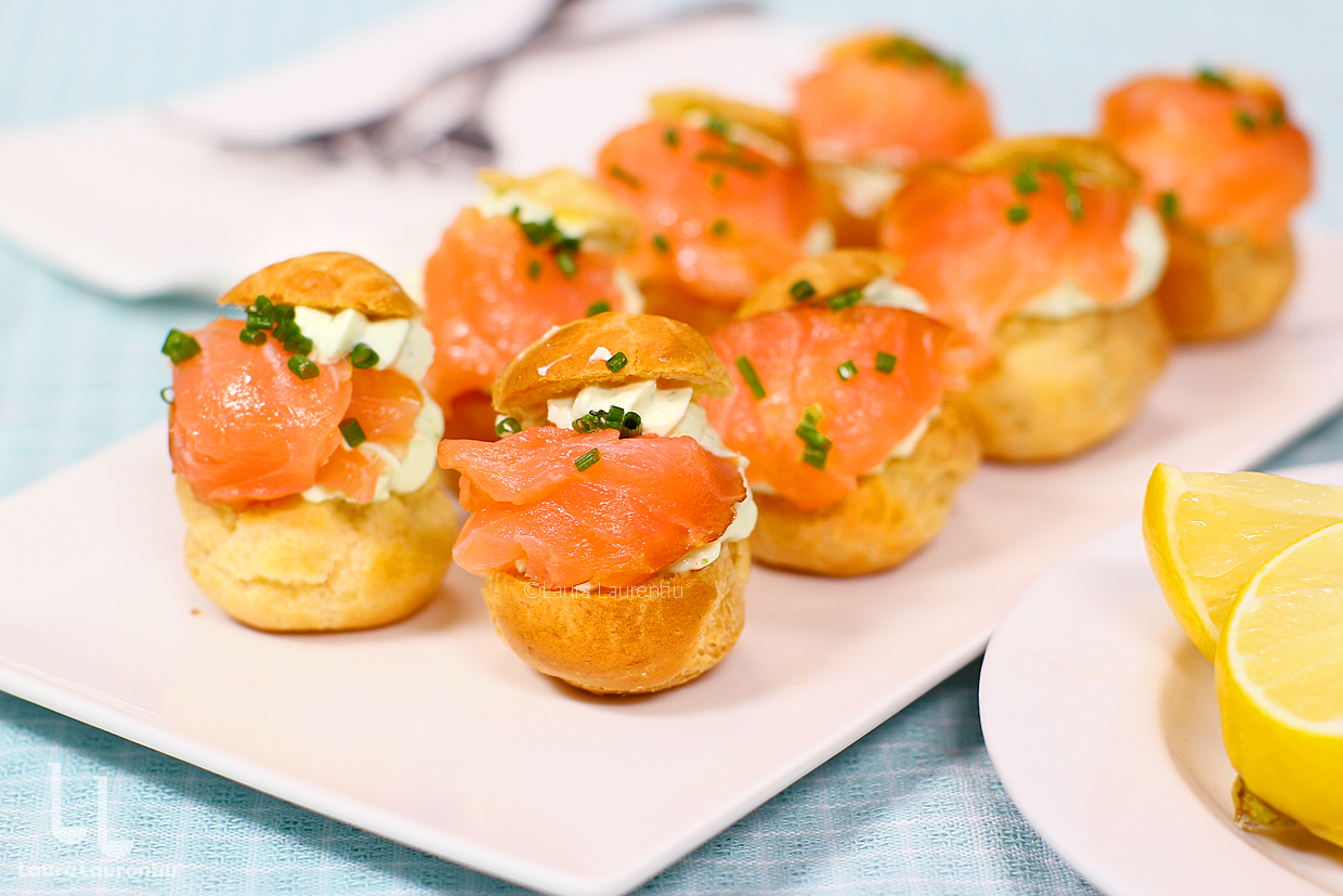 aperitiv choux sarat cu somon si branza reteta choux sarat aperitiv reteta